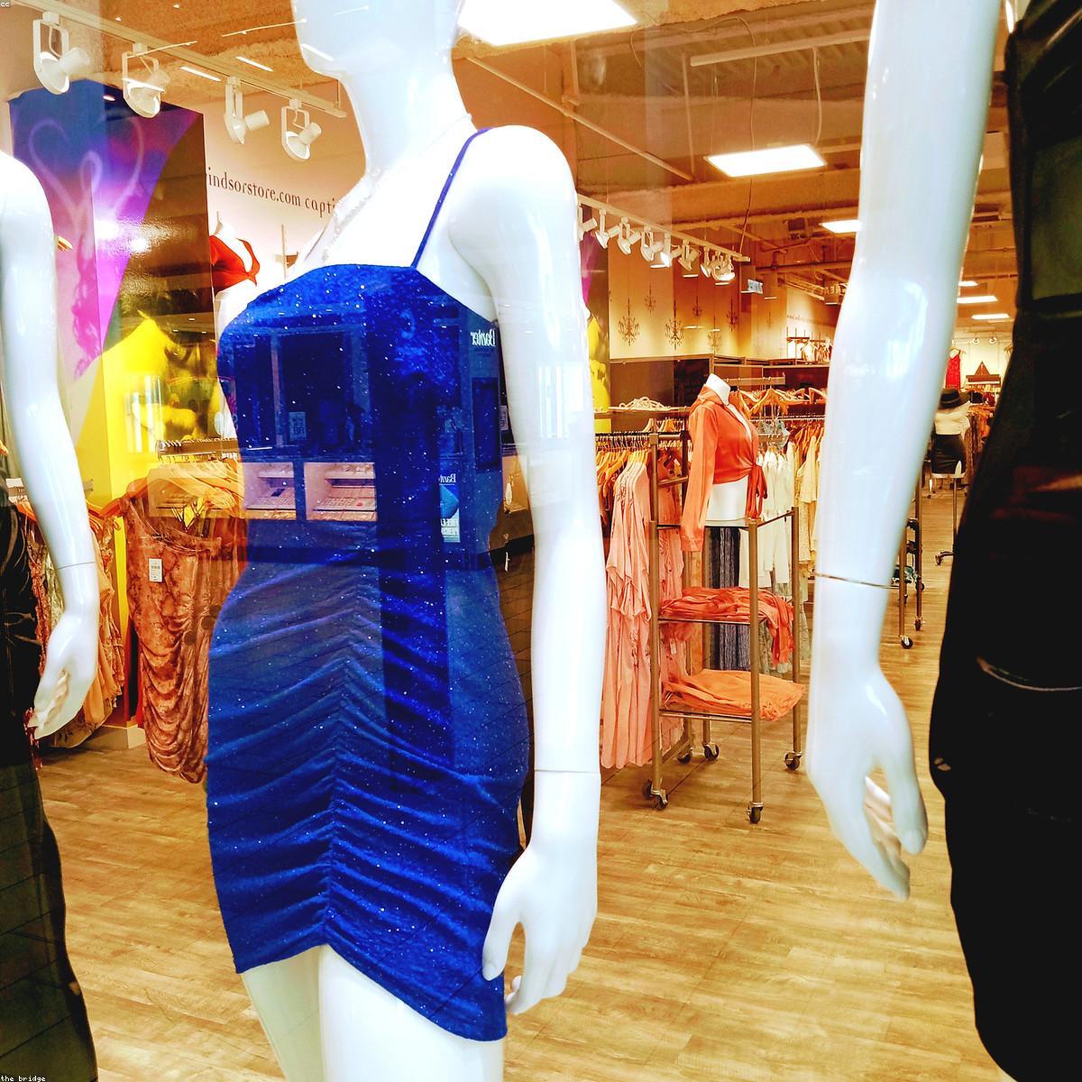 Saia Plissada Essenciais