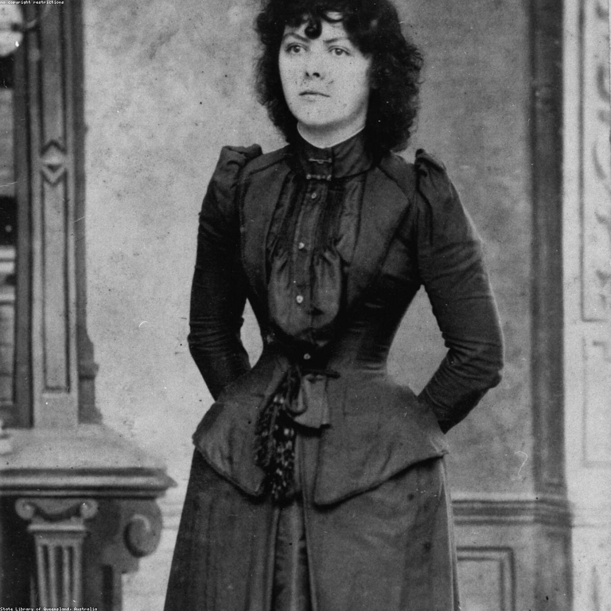 Saia Plissada Selecao